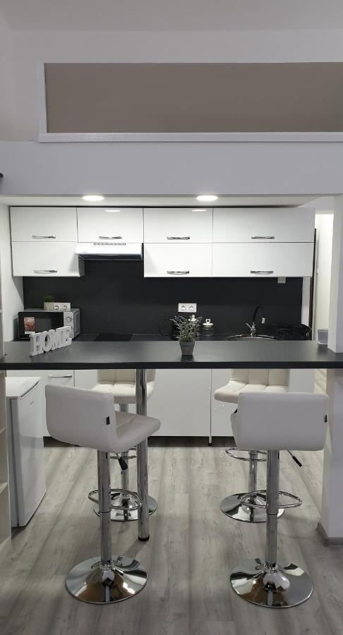 Belvarosi Apartman 2 Lejlighed Miskolc Eksteriør billede